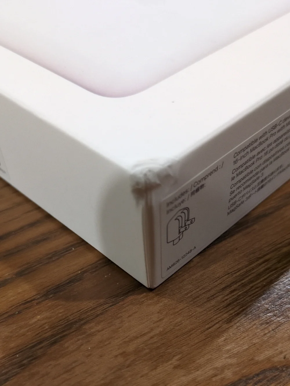 Apple 140W USB-C Power Adapter